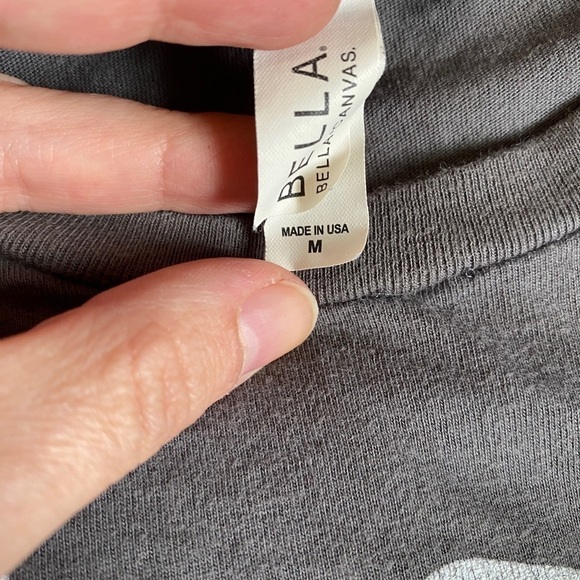 ⭐️Woodstock Dove T-Shirt Size M - Picture 3 of 4